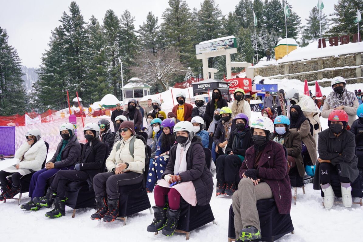 KP Govt Launches Girls Skiing & Snowboarding Initiative