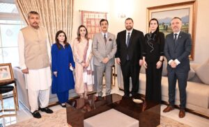 Romania Envoy, Gilani Discuss Bilateral Ties During Cultural Presentation