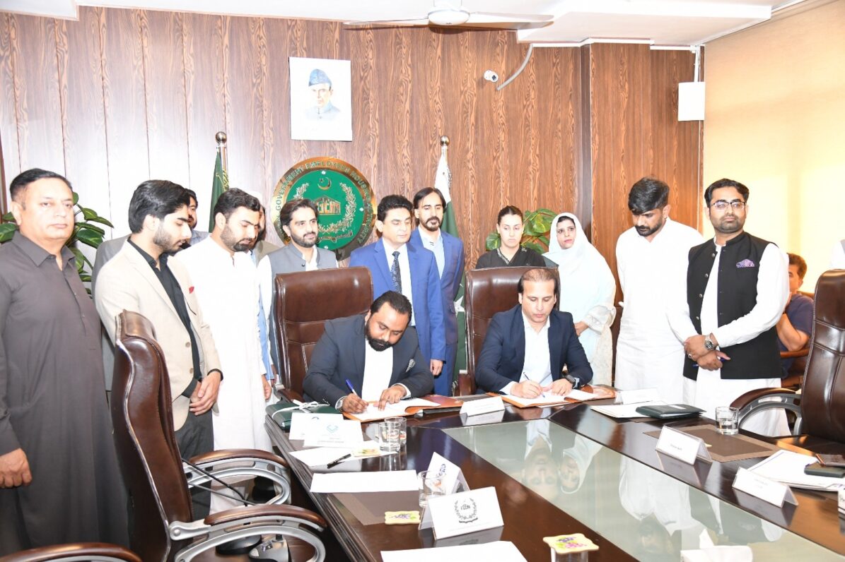FGEHA signs MoUs with private firm for development of housing societies