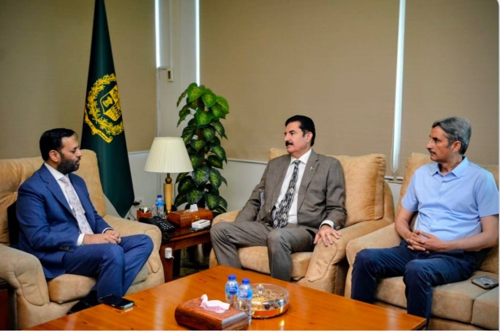 Governor Kundi Seeks Federal Support for Medical Equipment at Dera Ismail Khan Hospital