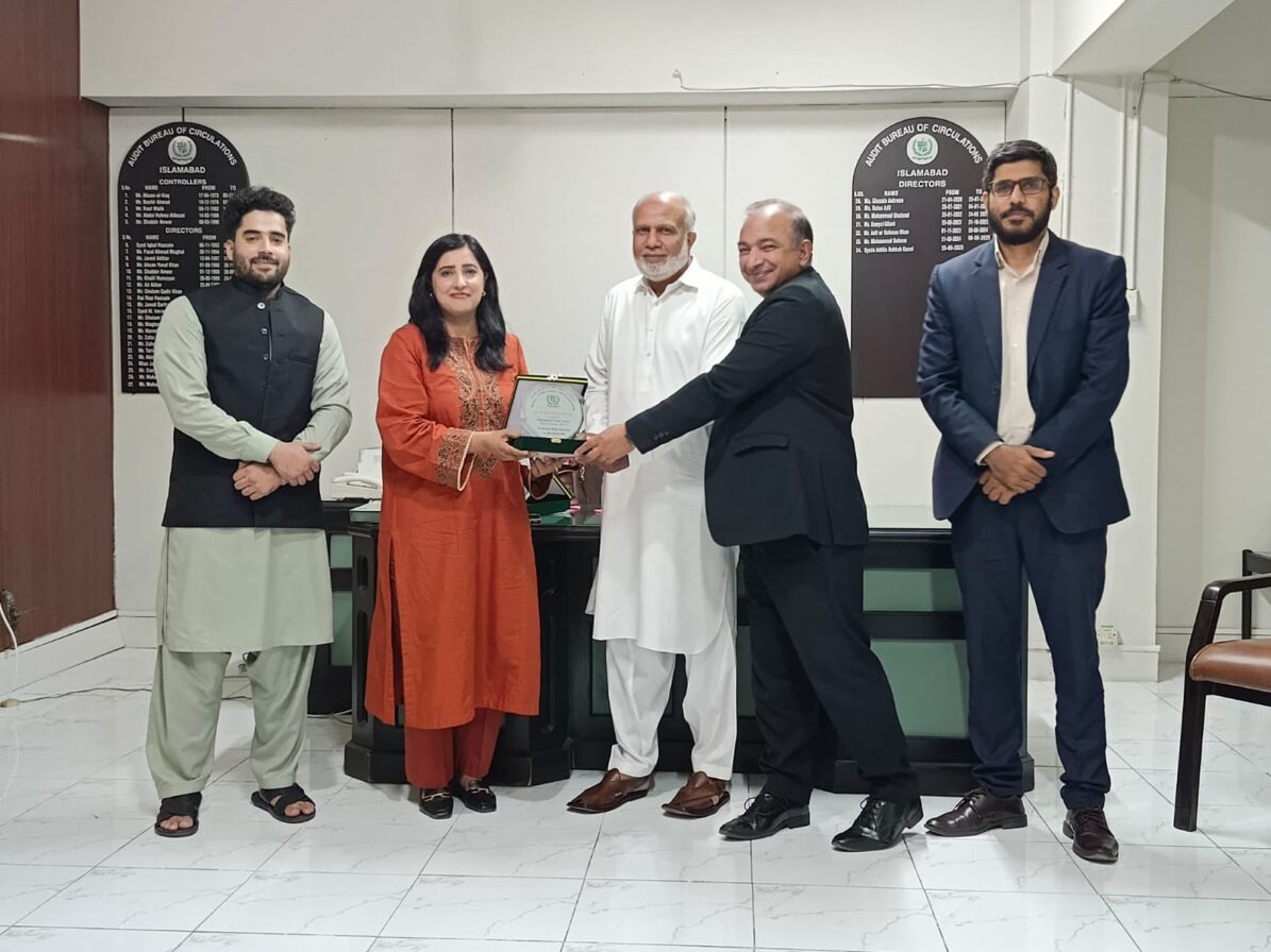 Rubab Kazmi Receives Shield Ahead of Overseas Assignment