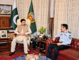 Governor Kundi Meets New FIA Director Peshawar