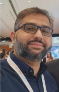 Dr. Fasih Shahab Khan Provides Lifesaving Care During Flight