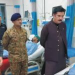 Governor Kundi Visits DI Khan, Pays Tribute to Martyred Personnel