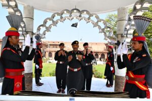 Major General Rao Imran Sartaj Honors Martyrs