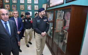 IGP Sindh Visits Sindh Madressatul Islam University