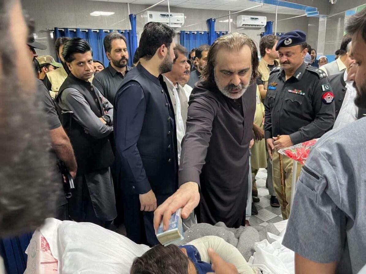 Aman Mela Blast Injured Receive Rs100,000 Each from Ali Amin Gandapur